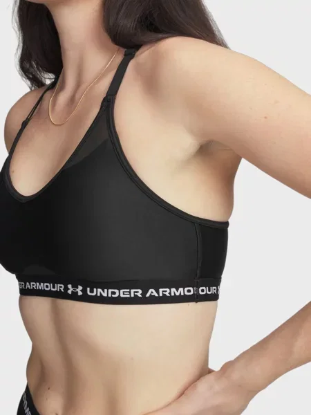 Топ Under Armour черный