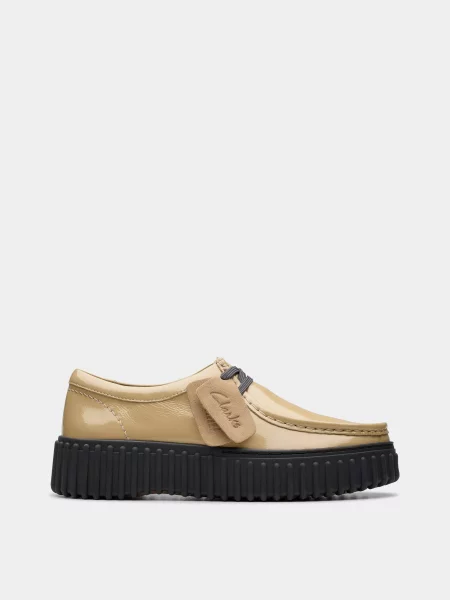 Кожаные ботинки Clarks бежевые