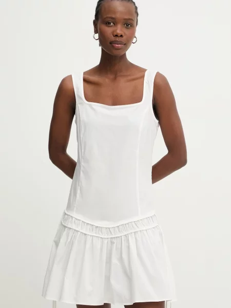 Pinko rochie din alb