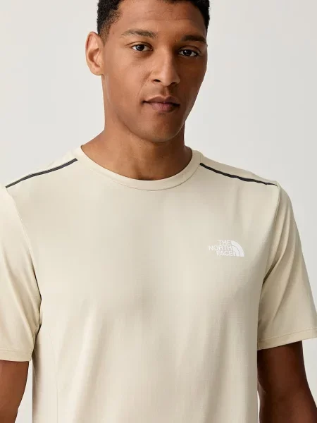 Футболка The North Face