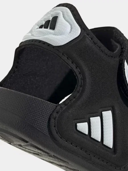 Детские шлепанцы Adidas