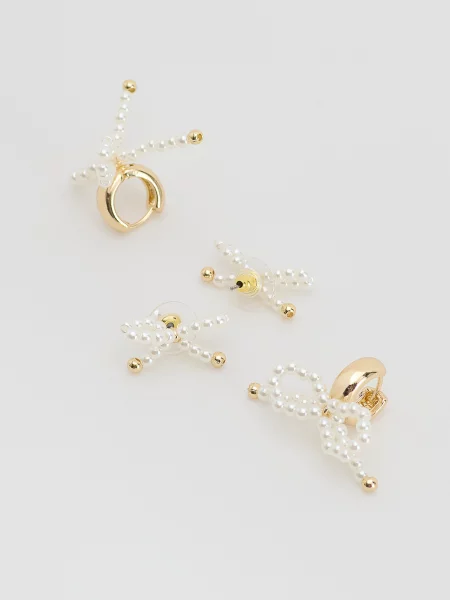 Серьги Reserved с бисером белые