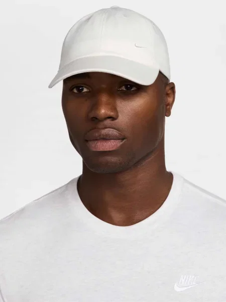 Кепка Nike белая