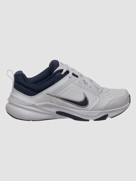Кожаные кроссовки Nike белые