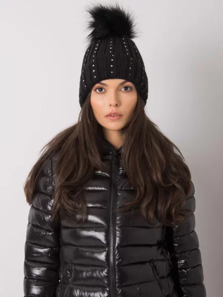 Șapcă Fashionhunters cu aplicații negru