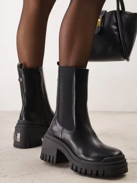 Botine cu talpă joasă tip chelsea VICES pe talpă chunky și gros cu profil Artsaka negre