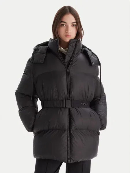 HUGO Zimska jakna črna