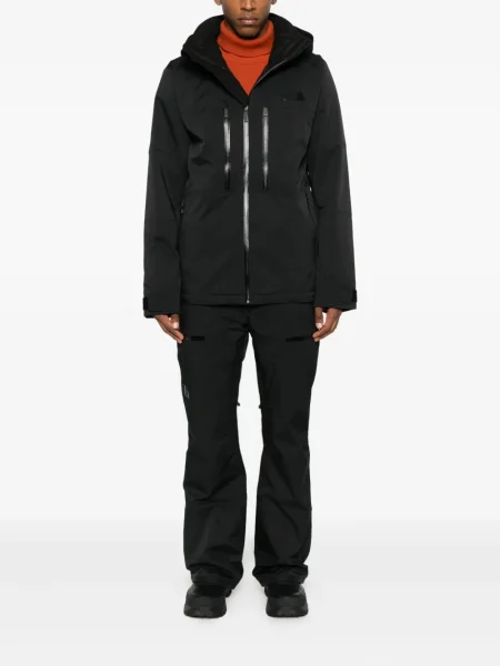 Geacă The North Face cu glugă negru