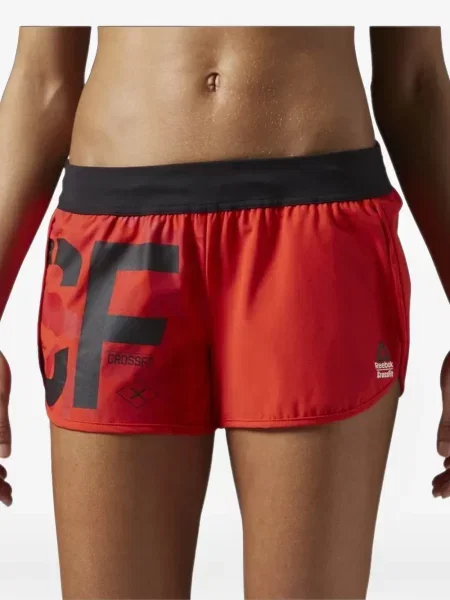Pantaloni scurți Reebok roșu