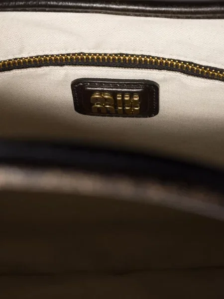 Geanta de piele Miu Miu din piele maro