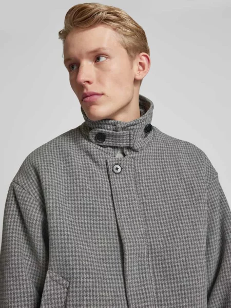 Kurtka o kroju relaxed fit z dodatkiem wełny model „VERMONT” Jack & Jones