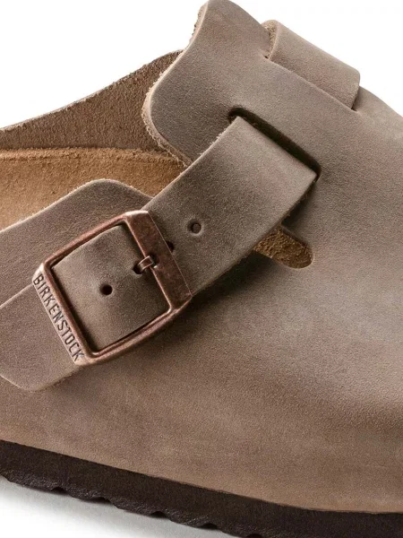Birkenstock papuci din nubuc Boston maro