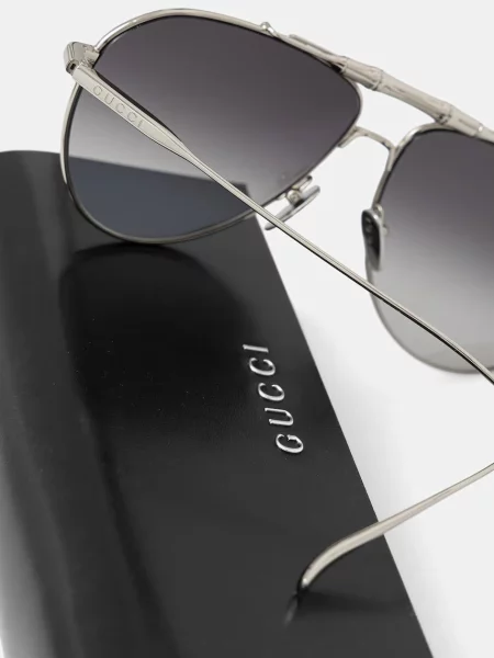 Солнцезащитные очки Gucci