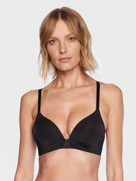 Chantelle Безшевен сутиен Essential черен