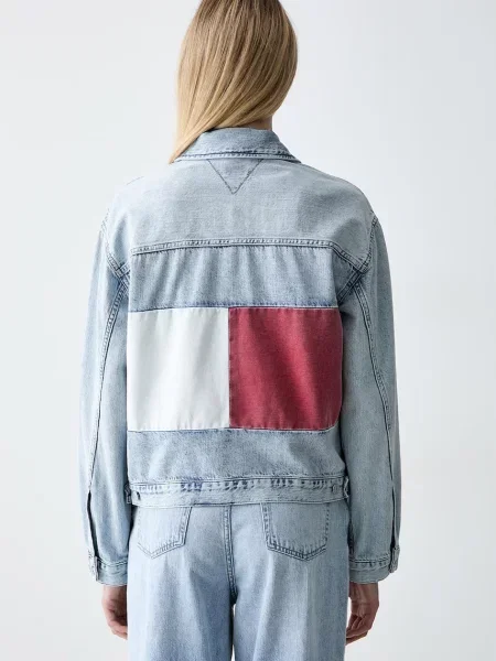 Tommy Jeans krótka kurtka jeansowa niebieska