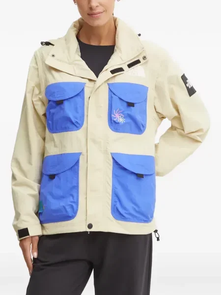 Geacă The North Face cu glugă