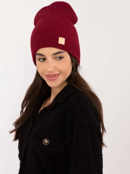 Șapcă Fashionhunters tricotate bordo