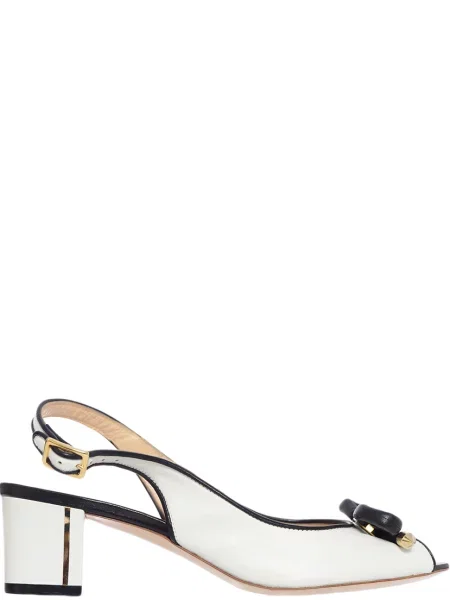 Босоножки Icone белые