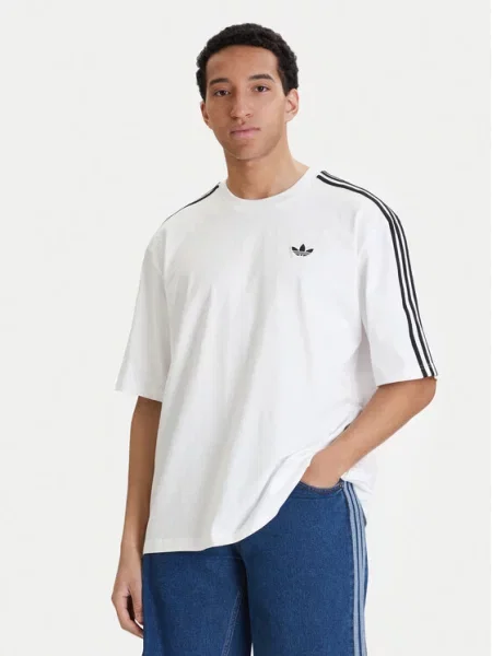 Adidas T-Shirt adicolor Oversize biały