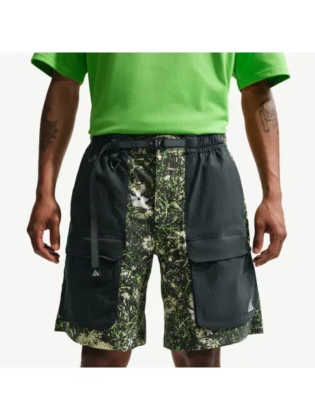 Pantaloni scurți Nike ACG "Smith Summit" Shorts Black Spruce/ Mineral Slate/ Summit White XS alb