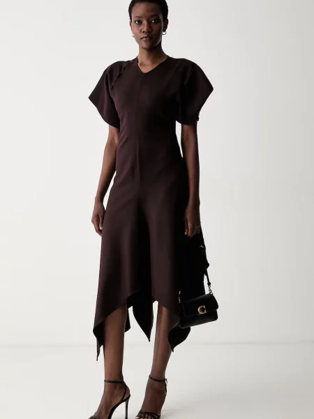 Victoria Beckham rochie asimetrică din lână