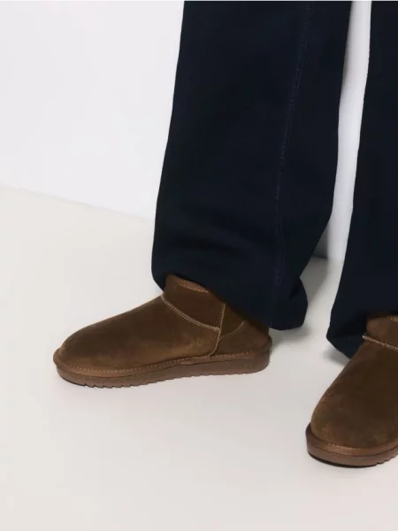 Reserved Замшеві зимові чоботи бежевий