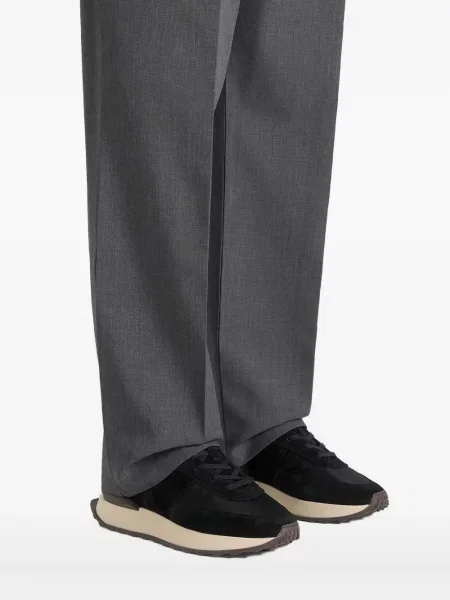 Sneakerși Manière De Voir din piele de căprioară negru