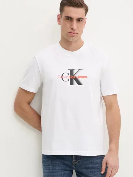 Тениска Calvin Klein Jeans с принт бяло
