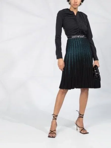 Dryžuotas plisuotas plisuotas sijonas Off-white balta