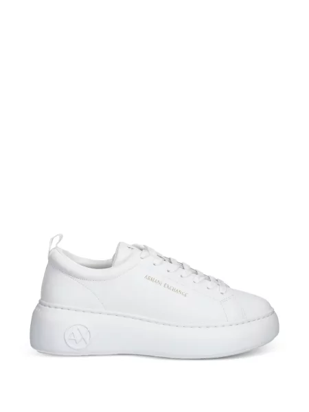 Platform talpú sneaker Armani Exchange autogrammal fehér