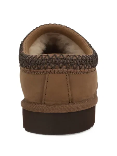 Kambarinės šlepetės Ugg iš nubuko ruda
