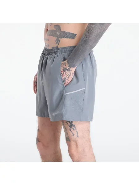 Къси панталони Nike Miler Dri-FIT 5" Running Shorts Smoke Grey/ Smoke Grey/ Reflective Silv L сиво