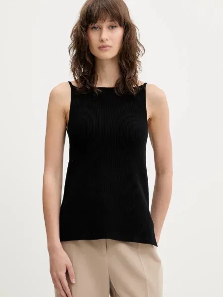 Топ Abercrombie & Fitch черно