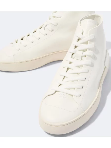 Bőr sneaker Prada fehér