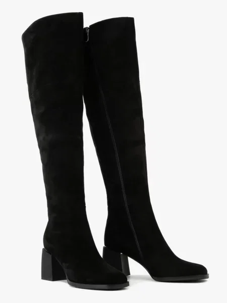 Замшевые сапоги Leberdes черные