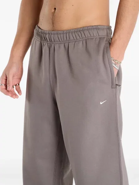 Tricou Nike cu cordon cu broderie alergare maro