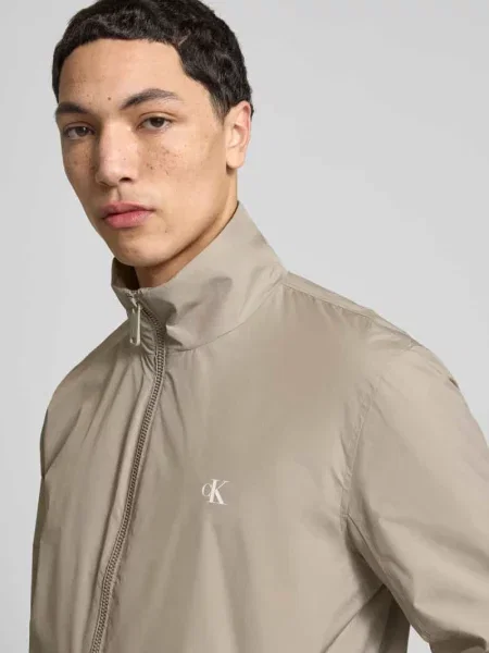 Kurtka treningowa z logo i stójką Calvin Klein Jeans khaki