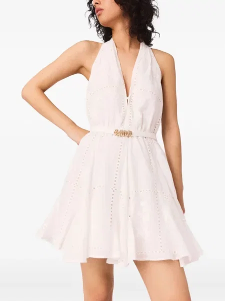 Rochie Maje cu spatele deschis de costum alb