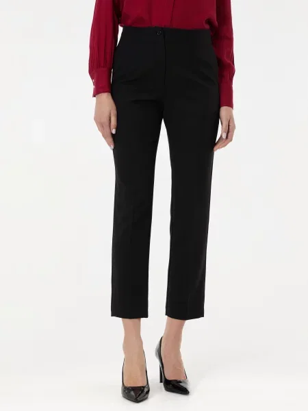 Pantaloni cu picior drept Orsay negru