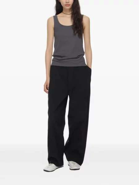 Pantaloni Studio Nicholson conici negru