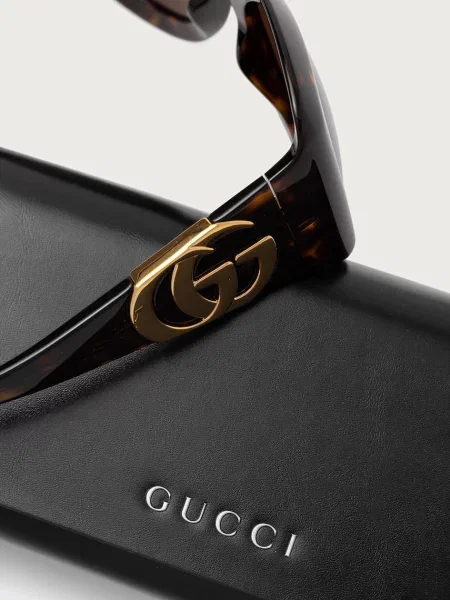 Солнцезащитные очки Gucci