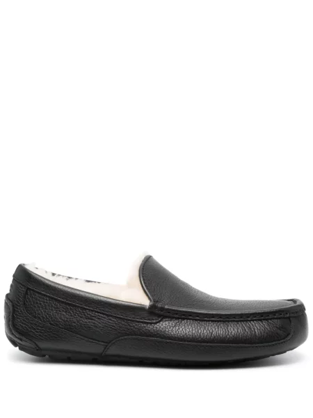 Papuci de casă Ugg din piele negru