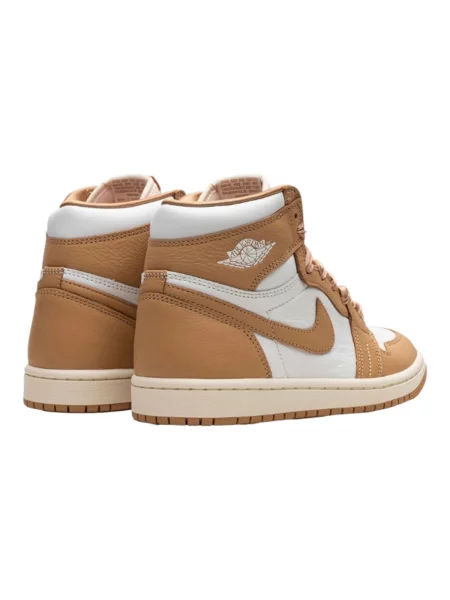 Pantofi Nike retro maro
