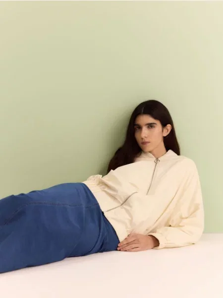 Reserved Spódnica midi indigo jeans