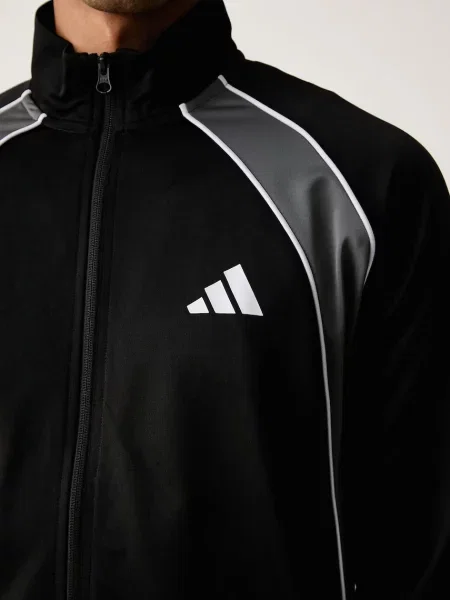 Спортивный костюм Adidas