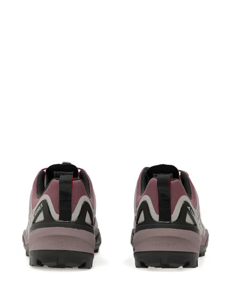 Sneakerși Adidas Campus cu imagine alergare din piele de căprioară negru