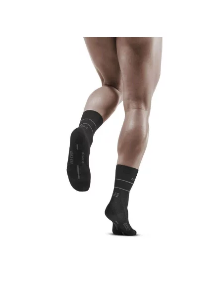 Skarpety kompresyjne do połowy łydki CEP Compression Reflective czarne