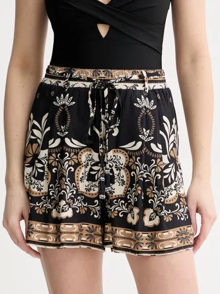 Twinset pantaloni scurți pentru femei cu in negru