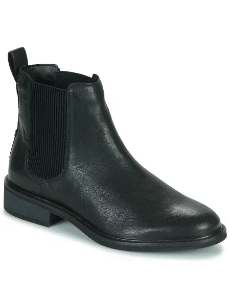Botine Clarks