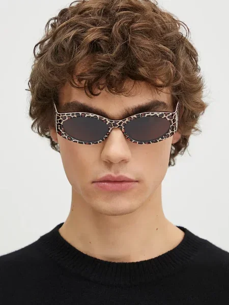 Солнцезащитные очки Jacquemus